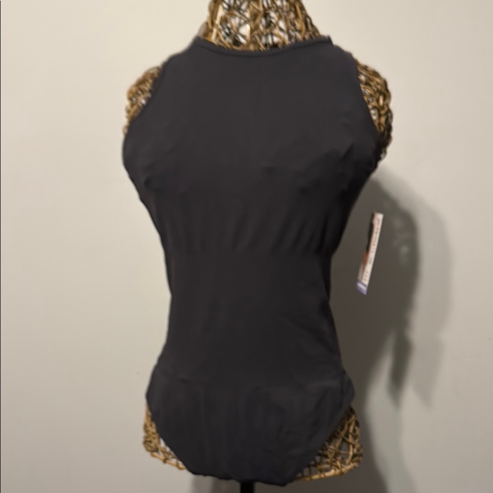 Black Sleeveless Women's Bodysuit